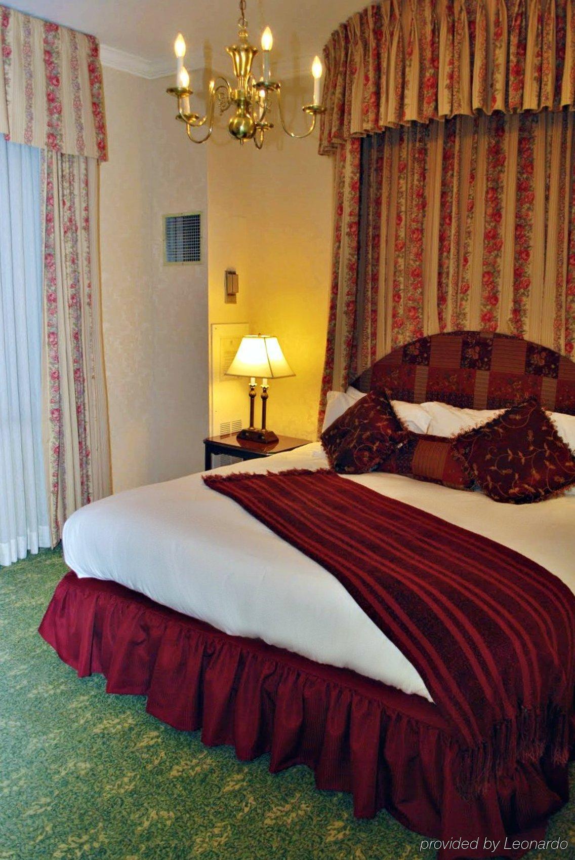 Hawthorne Hotel Салем Номер фото