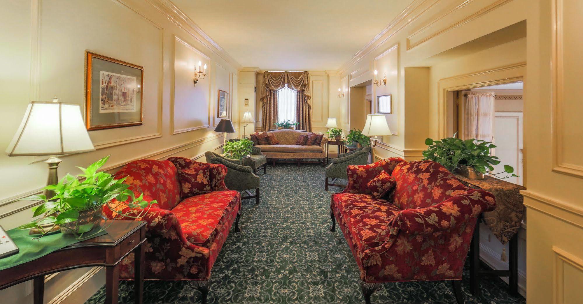 Hawthorne Hotel Салем Экстерьер фото